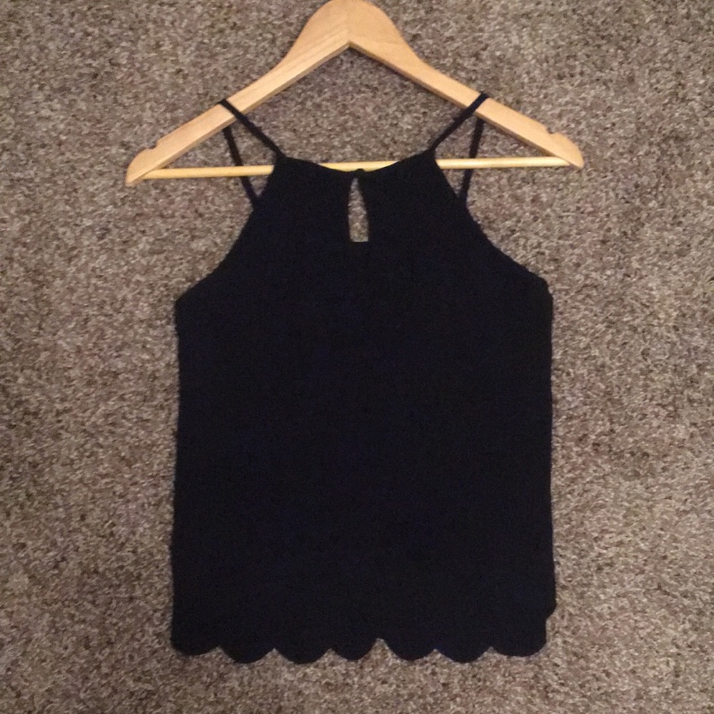 Guess - Picture 2 of 4